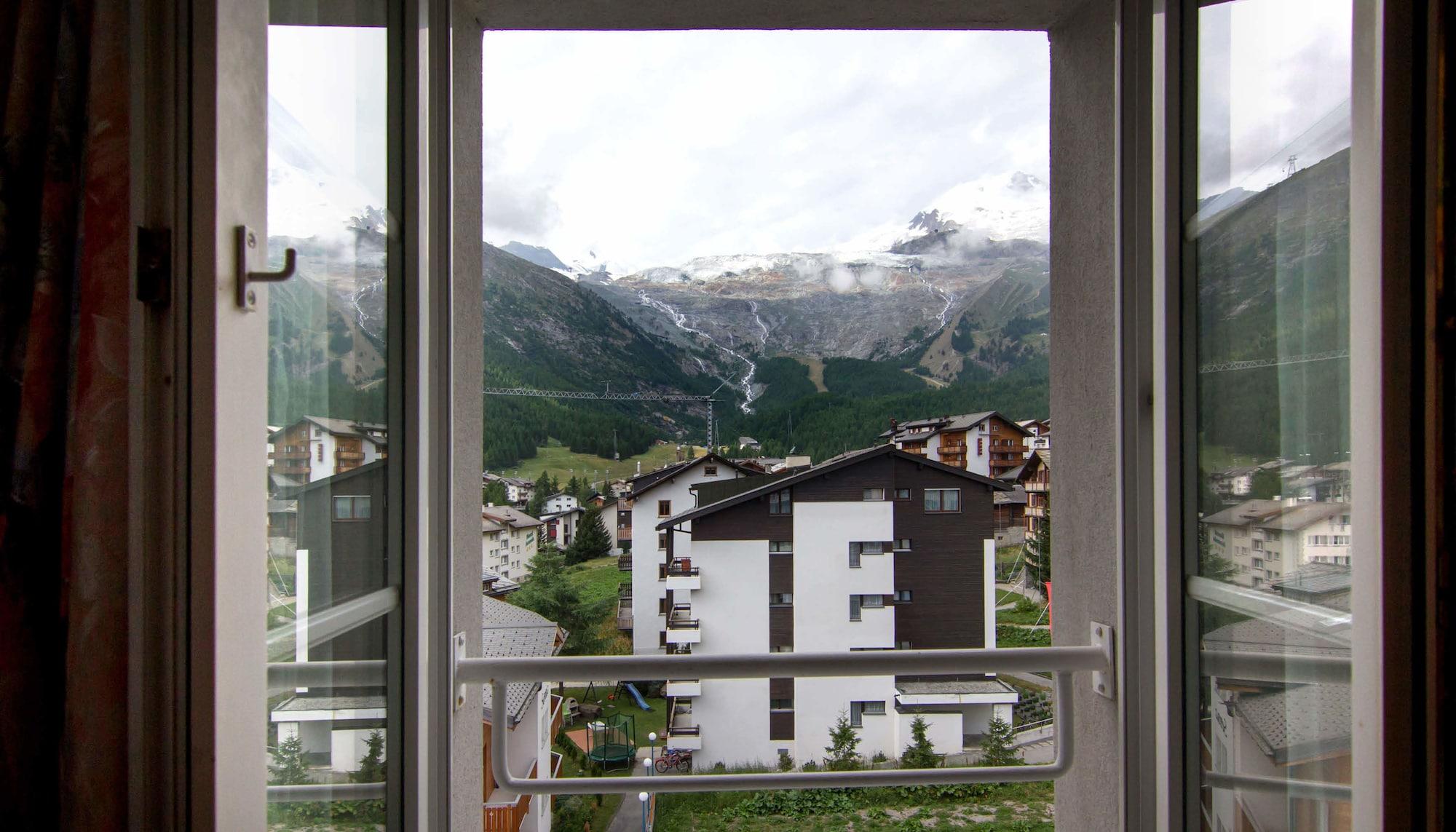 Hotel Du Glacier - The Dom Collection Saas Fee Kültér fotó