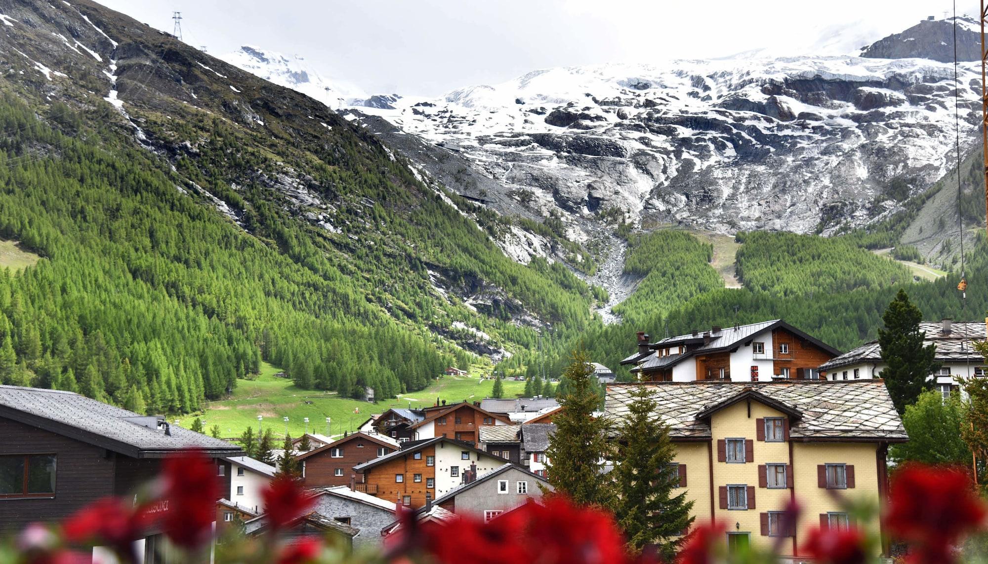 Hotel Du Glacier - The Dom Collection Saas Fee Kültér fotó